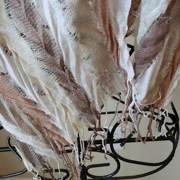 Brown Chevron scarf - Picture 3 of 5